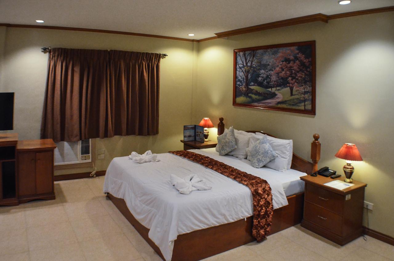 Subic Waterfront Resort And Hotel Luaran gambar