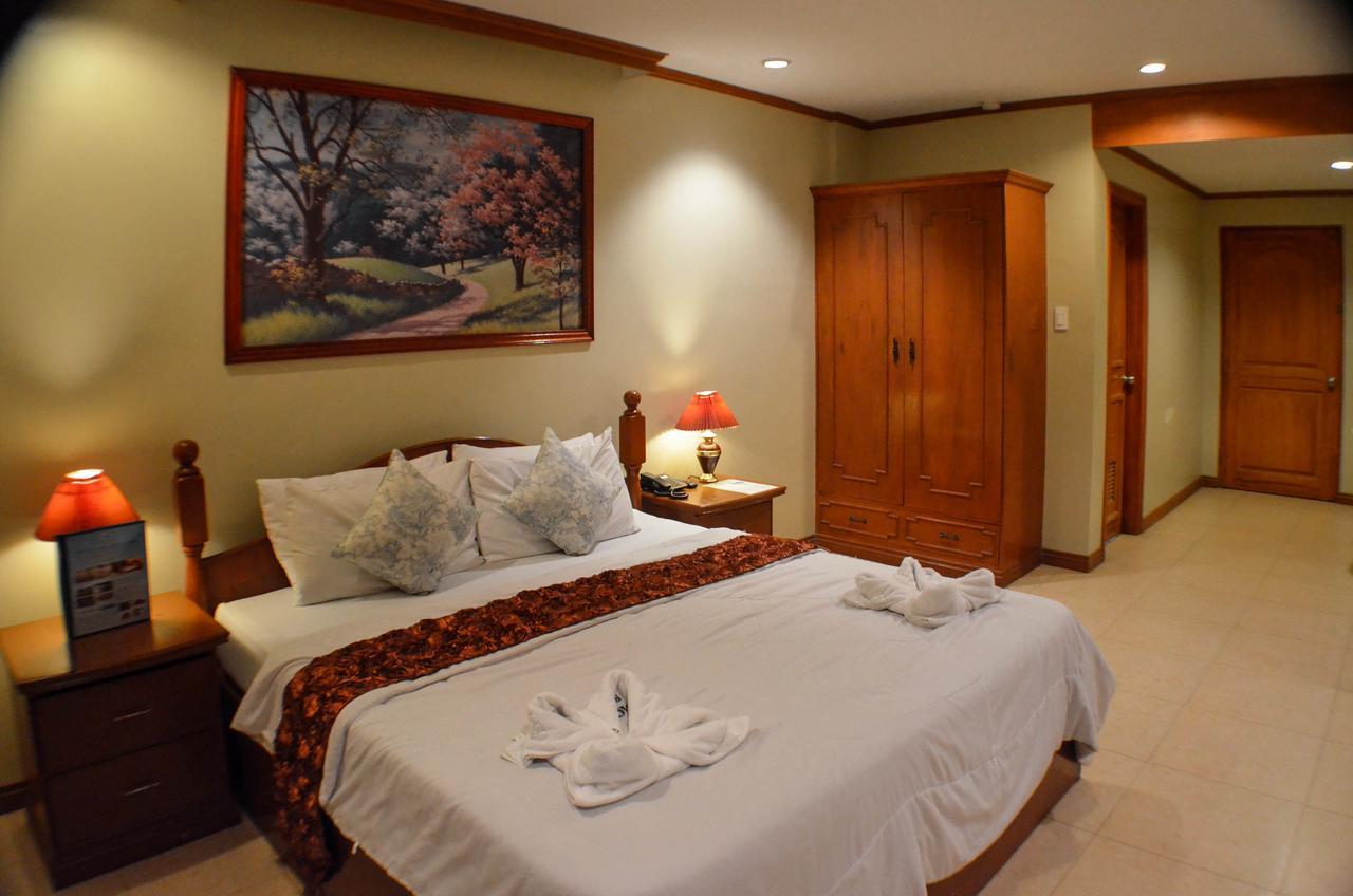 Subic Waterfront Resort And Hotel Luaran gambar